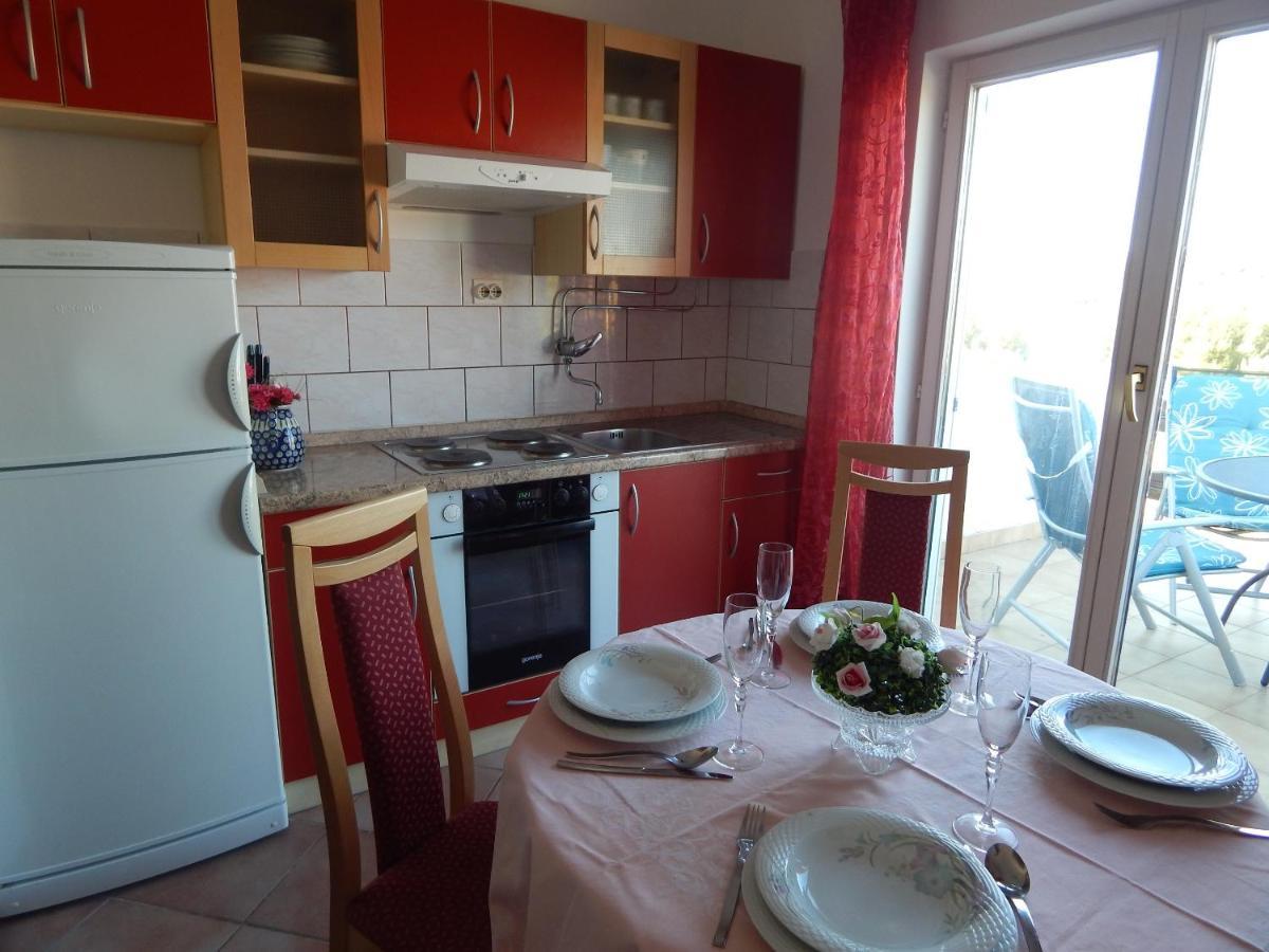 Apartmani Lana Brodarica  Eksteriør bilde